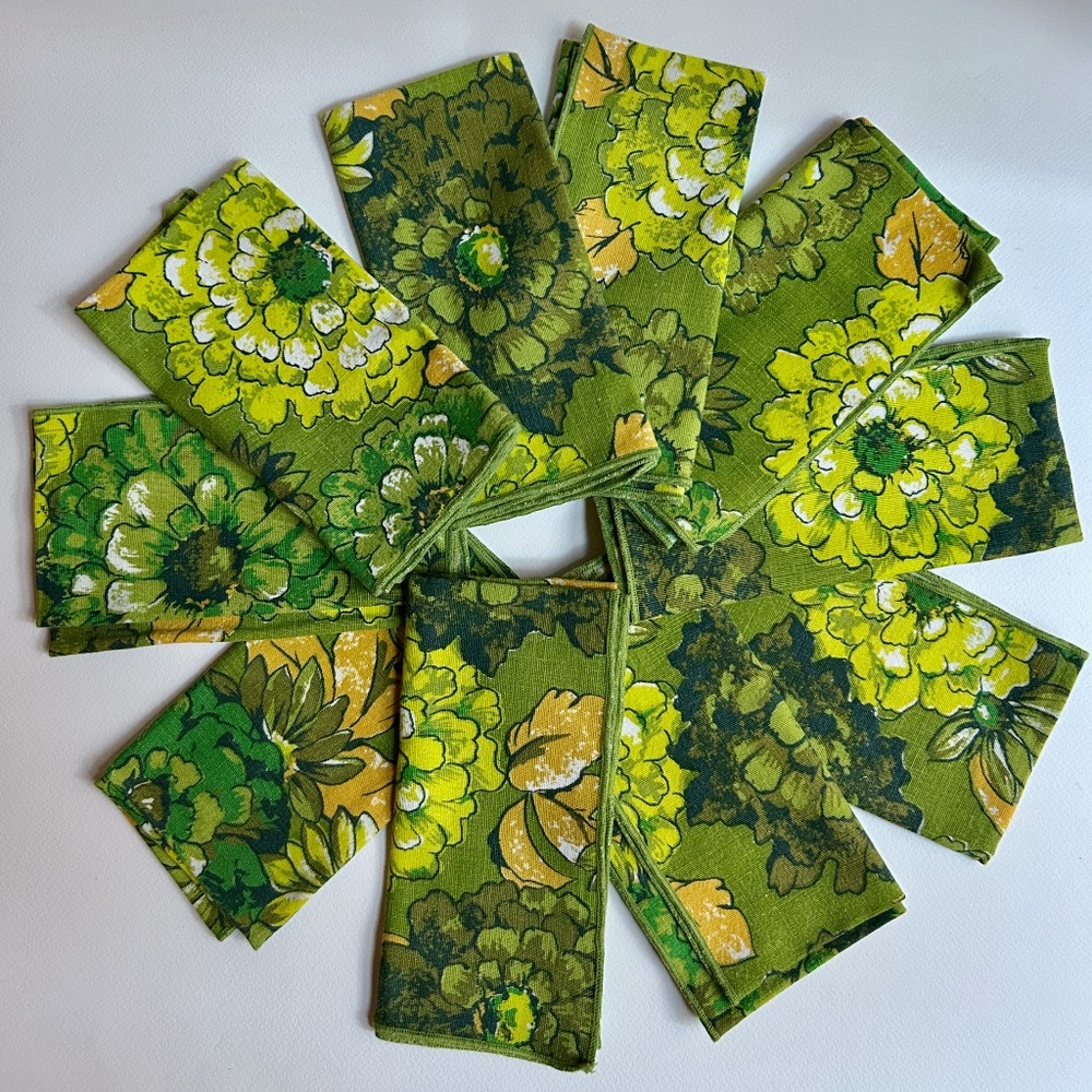 1970s Set of 10 Vera Style Floral Dinner Napkins